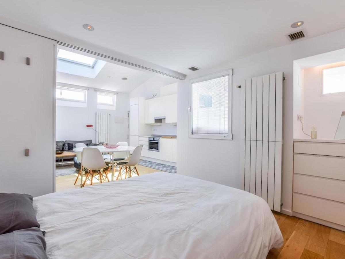 Apartamento De Diseno De Lujo En Lavapies Alquiler Temporal Madrid Dış mekan fotoğraf