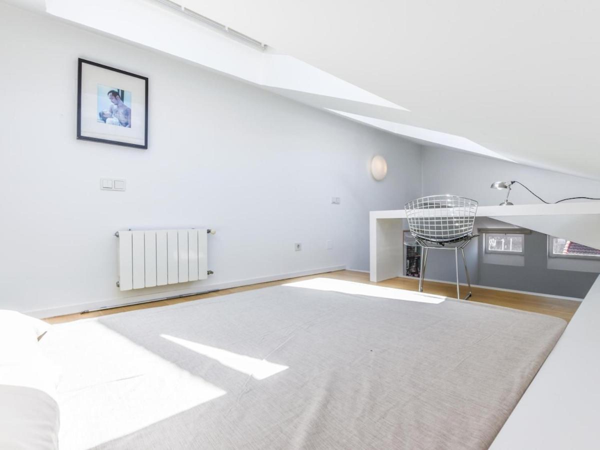 Apartamento De Diseno De Lujo En Lavapies Alquiler Temporal Madrid Dış mekan fotoğraf